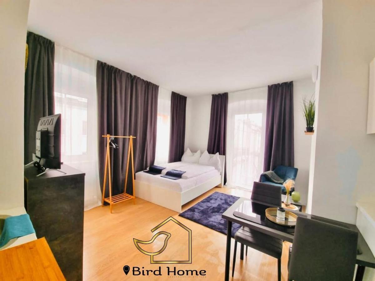 Bird Home Room 10 Klagenfurt am Woerthersee Luaran gambar